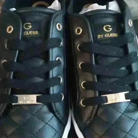 GUESS Women's Sneakers​ - Picture 5 of 15
